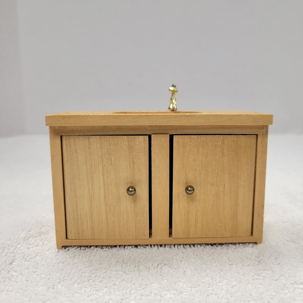 1980s Vintage Doll House 1/12‎ unfinished wooden furniture: Bathroom Vanity